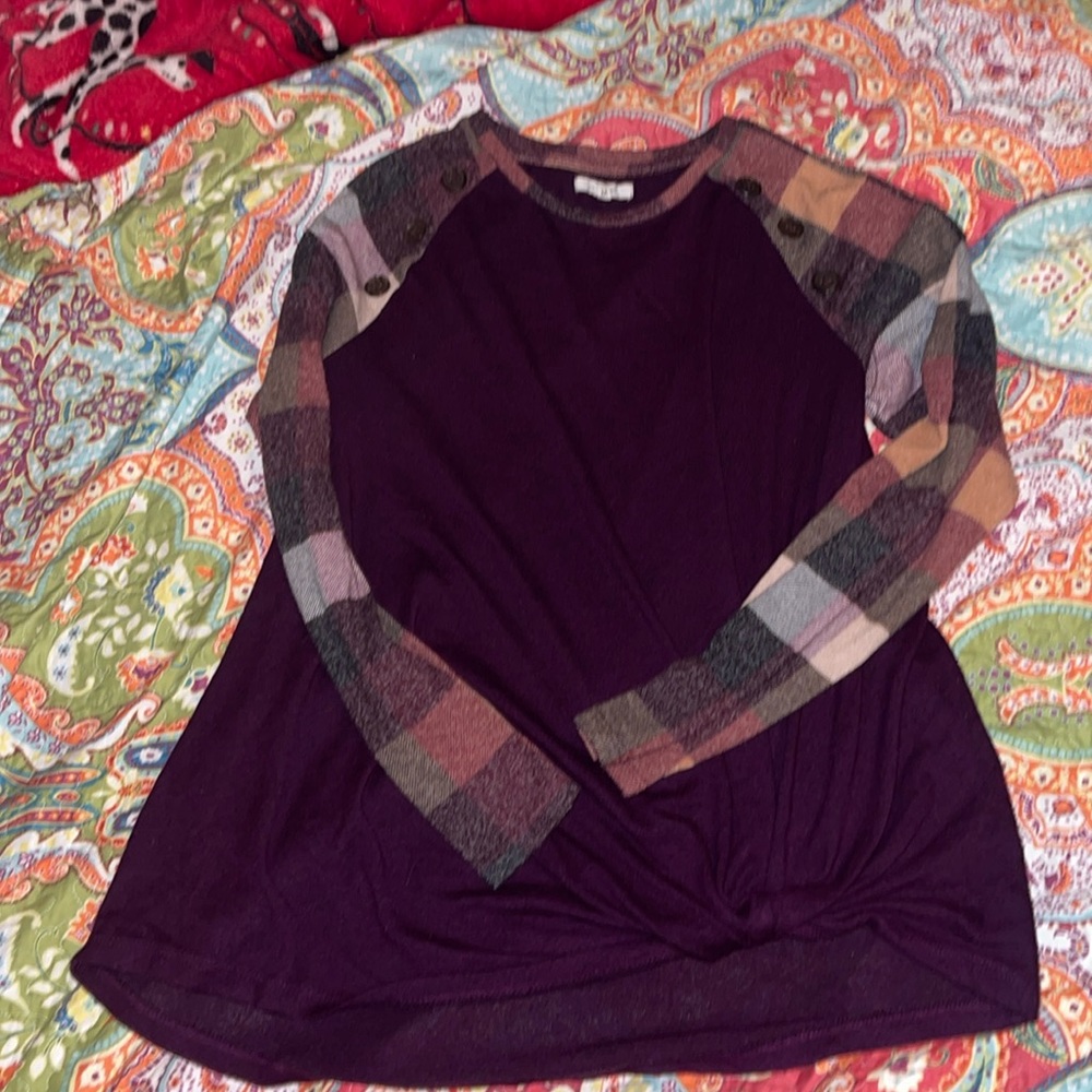 Maurices lightweight sweater.